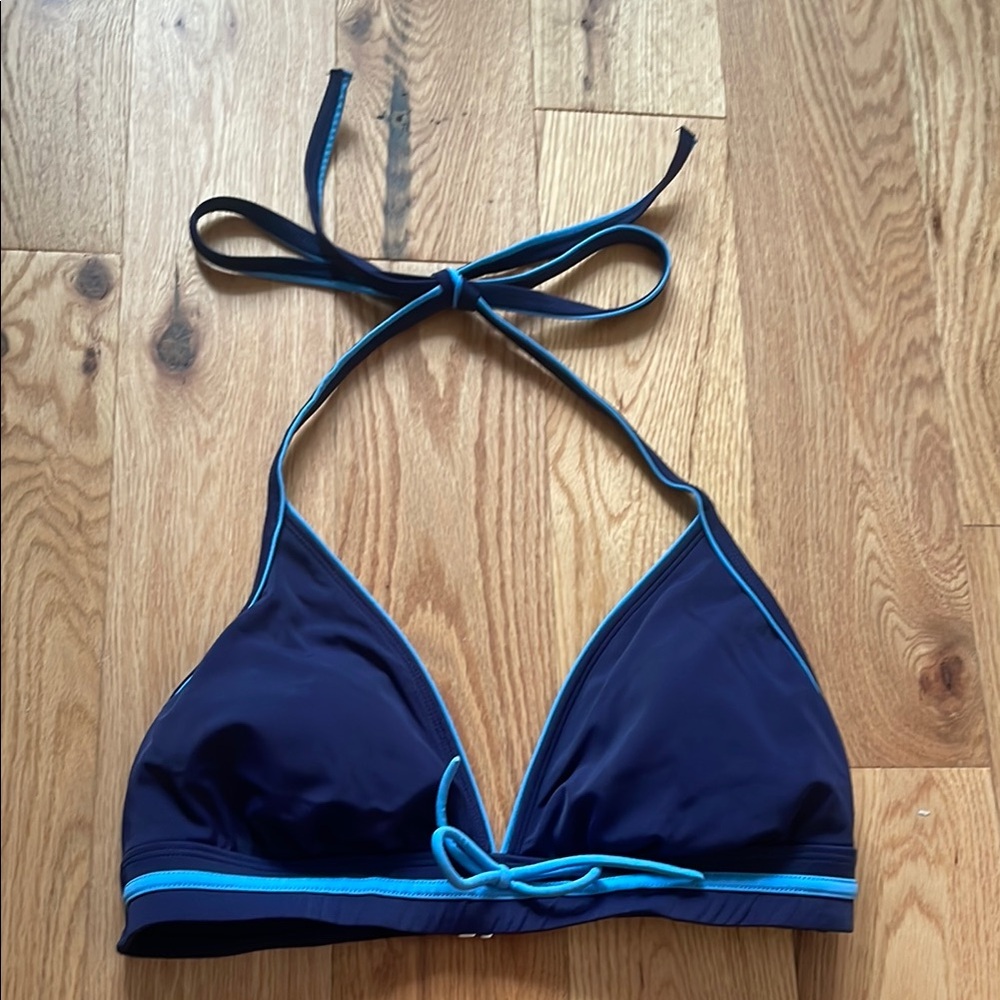 SOUTH POINT || Navy Blue Triangle Bikini Top Size Medium